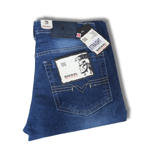 Diesel Straight fit Jean | Cruzefit